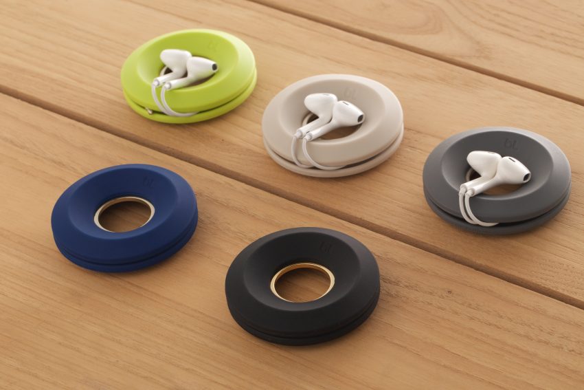 ケーブル巻き取りホルダー Bluelounge Cableyoyo